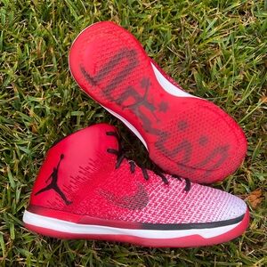 CLEAN AIr Jordan 31 size 11 Womens Chicago XXXI Red shoes